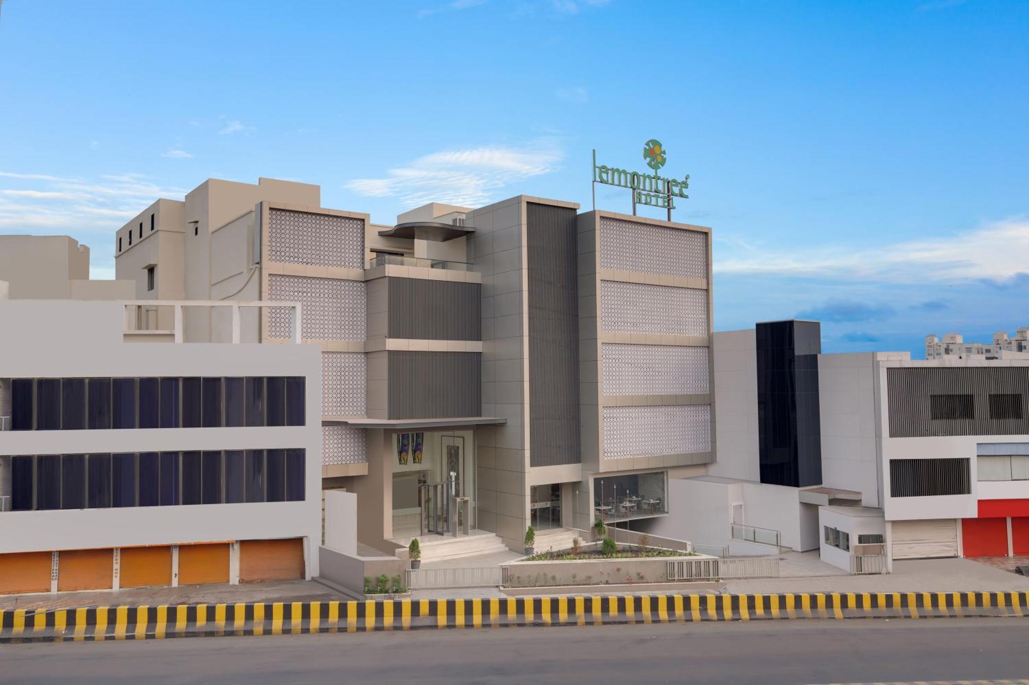 Lemon Tree Hotel, Jamnagar Jāmnagar Exteriör bild